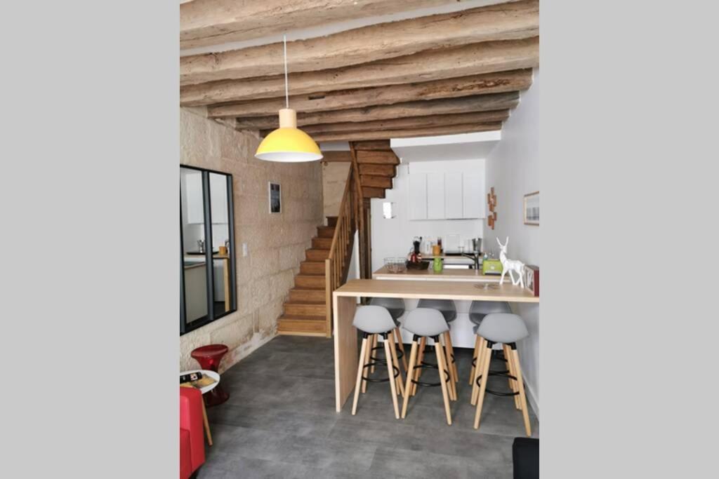Maison De Ville Au Coeur Du Quartier Historique トゥール エクステリア 写真